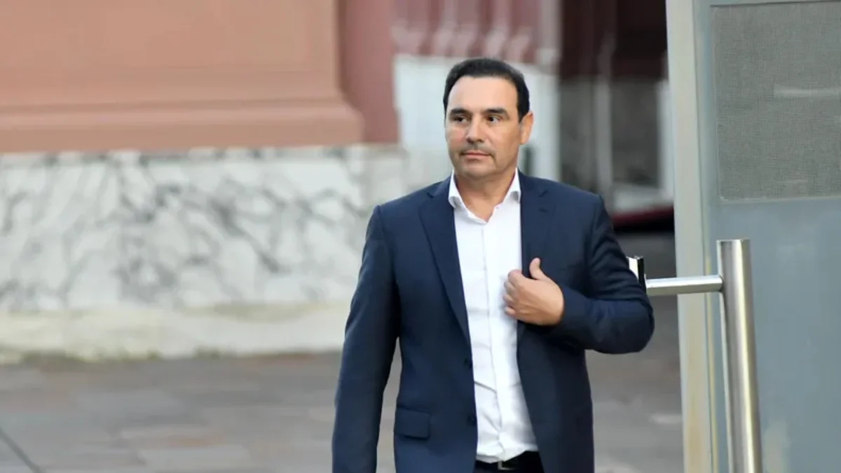 Gustavo Valdés defendió el decreto y respondió a las críticas de sectores opositores